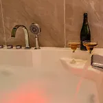 Vakantiehuis Le Repaire Des Lapinous, Reveuse Et Curieuse !