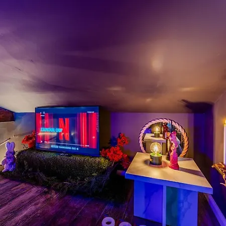 Holiday home Le Repaire Des Lapinous, Reveuse Et Curieuse !