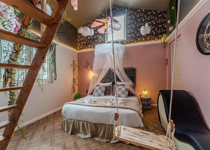 Le Repaire Des Lapinous, Reveuse Et Curieuse !