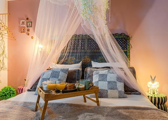 Vakantiehuis Le Repaire Des Lapinous, Reveuse Et Curieuse !